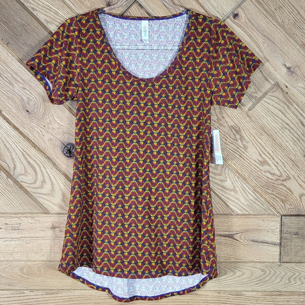 LuLaRoe Size XXS Short Sleeve Tunic Top Multicolor Zigzag Print Scoop Neck